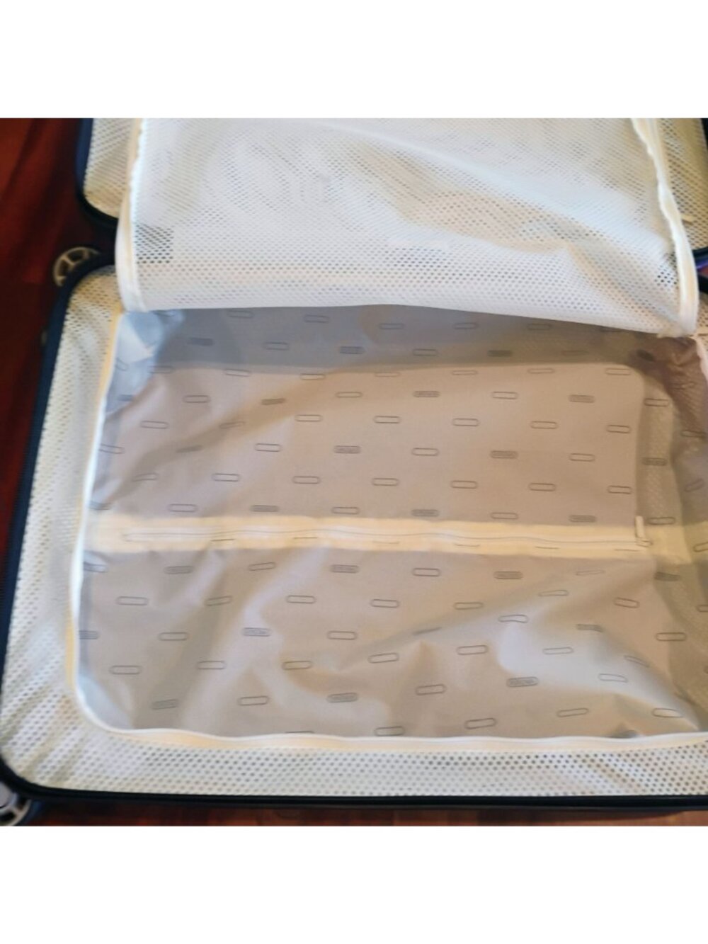 Rimowa Salsa Air Ultra Violet Purple Carry-on Suitcase Cabin Bag 22" - Picture 15 of 16